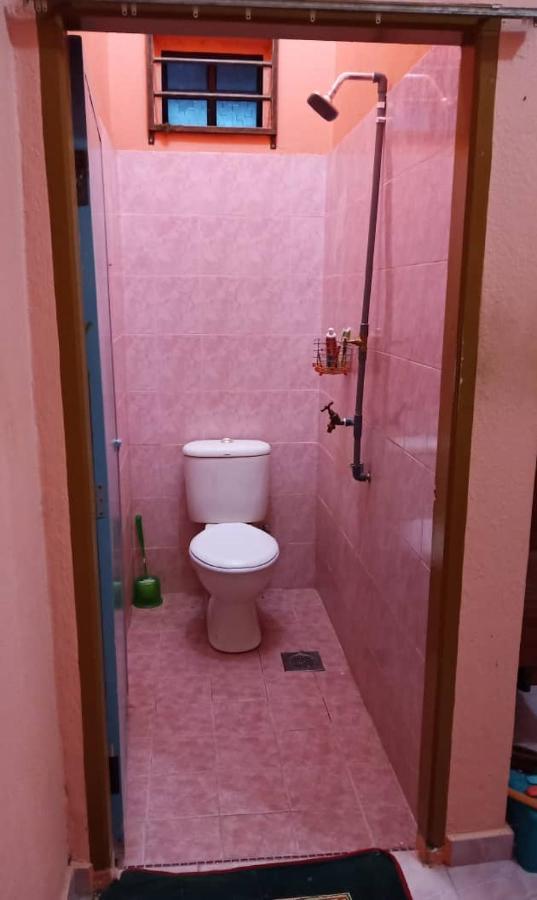 Homestay Zahra Sri Bayu Cherang Ruku Екстер'єр фото